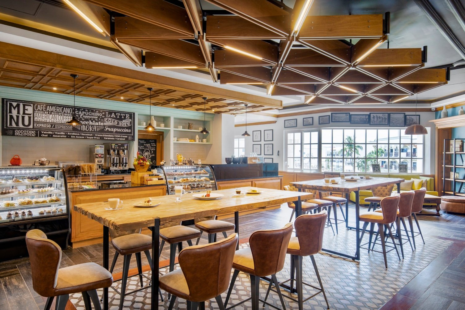Aromas Coffee House